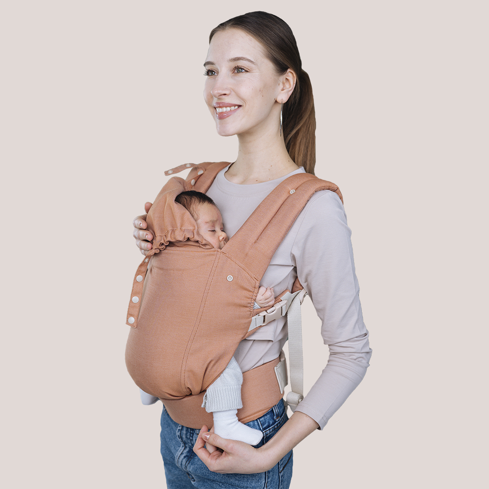 Kangura portanadons Motxilla evolutiva portabebé Love and Carry Primo Apricot