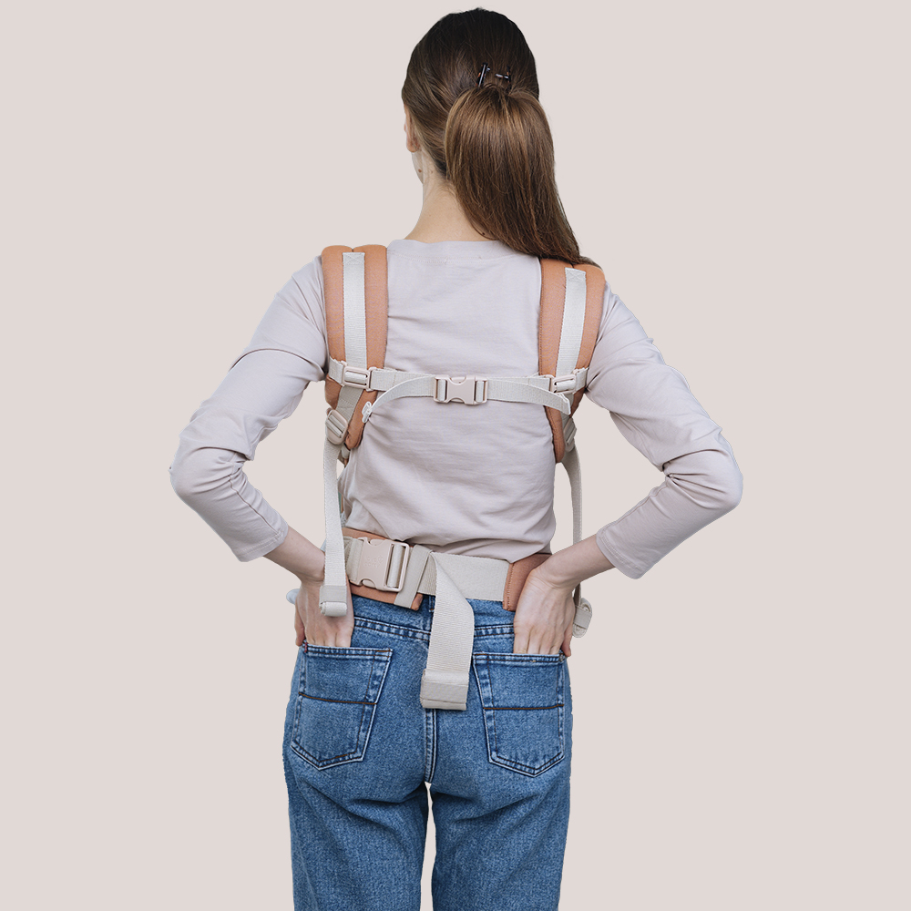 Kangura portanadons Motxilla evolutiva portabebé Love and Carry Primo Apricot