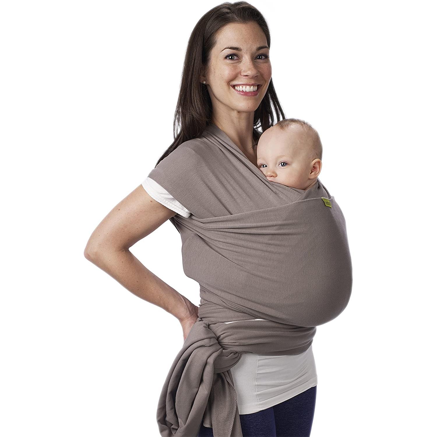 Pañuelo de porteo o mochila: ¿cuál es el mejor soporte para bebés