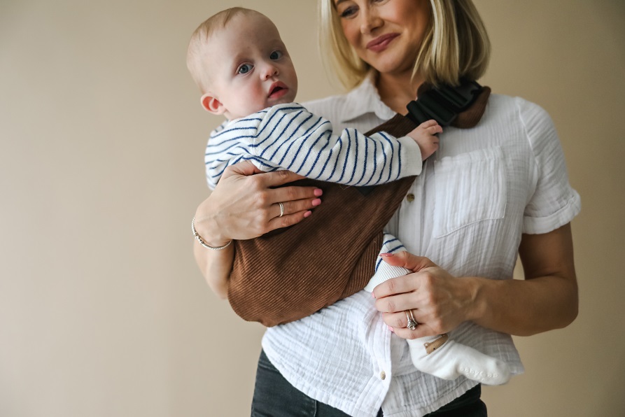 Kangura portanadons Portabebè lleuger Boba Buddy Brown