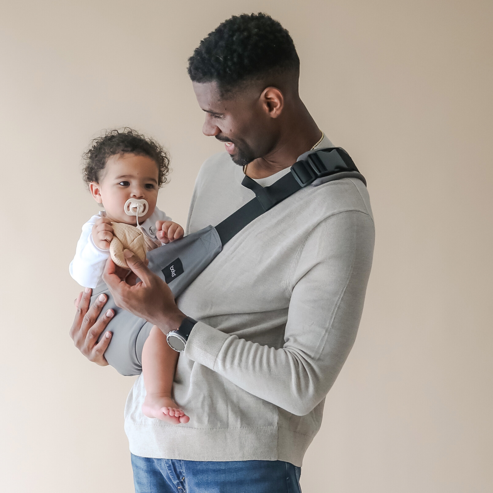 Kangura portanadons Portabebè lleuger Boba Buddy Grey