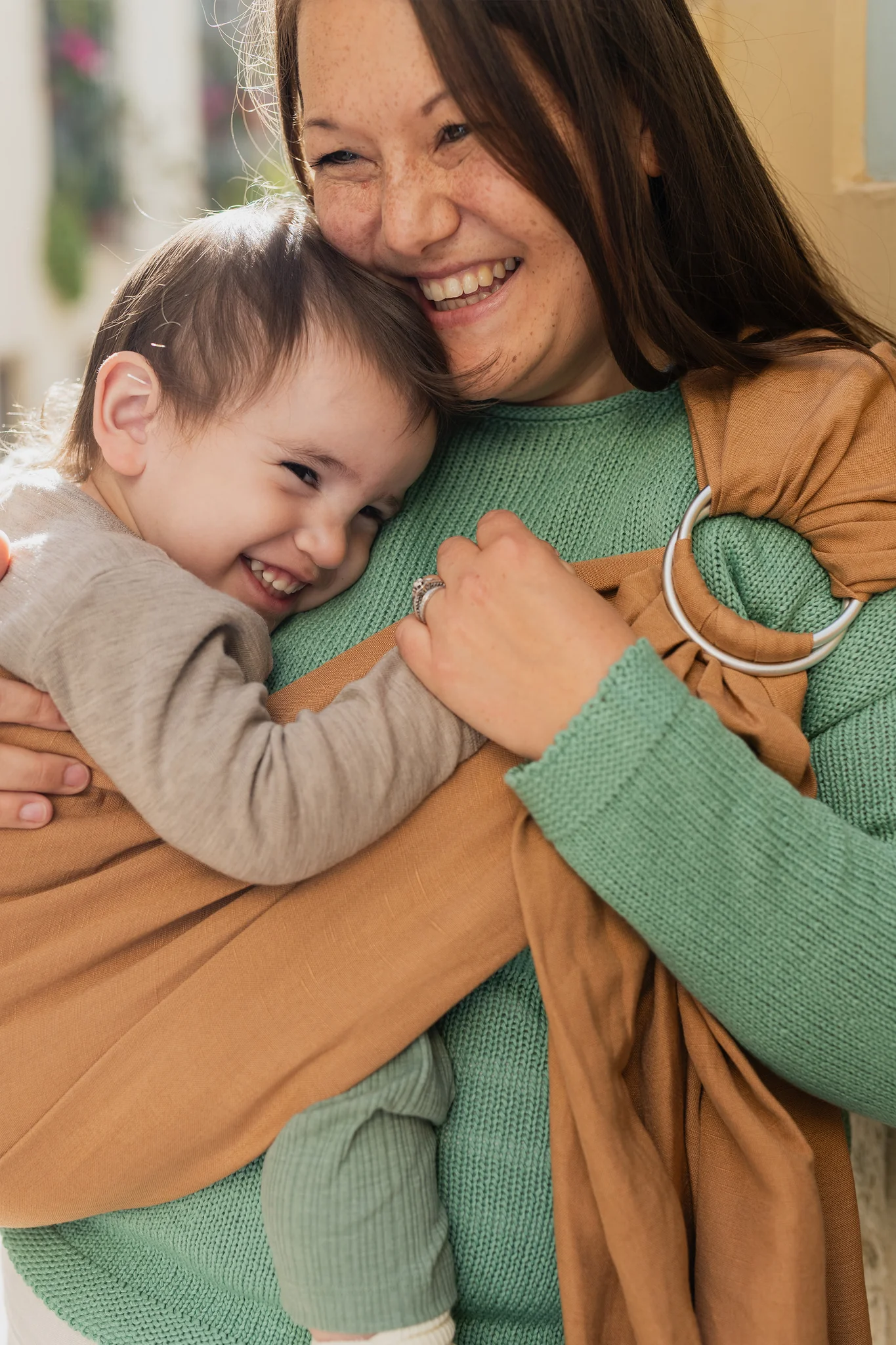 Kangura portabebés Bandolera Portabebé Boba Ring Sling Rye Brown