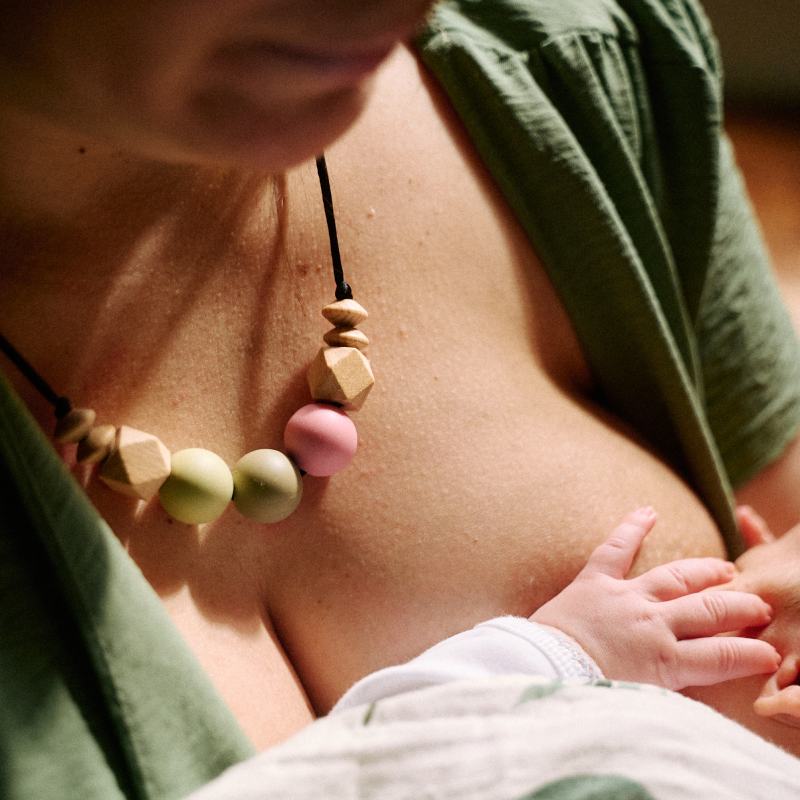 Collar de lactancia Lena - Collar lactancia * Mamuskas - Tu tienda online  de regalos para bebés - Los mejores accesorios y detalles únicos para los  recien nacidos, sus mamás y sus
