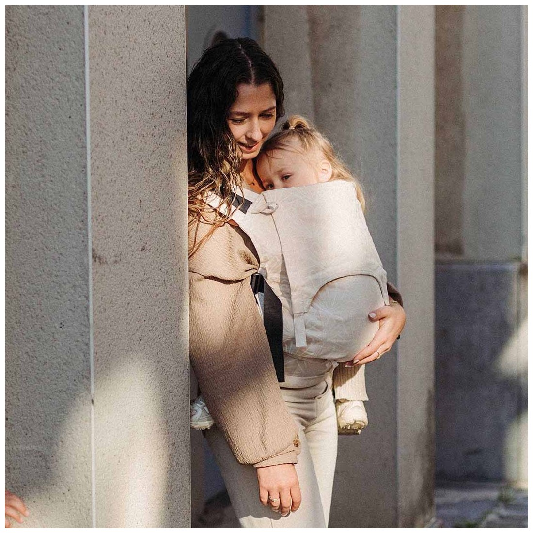 Kangura portanadons Motxilla ergonòmica Fidella Fusion Toddler 2.0 Seashell Sand