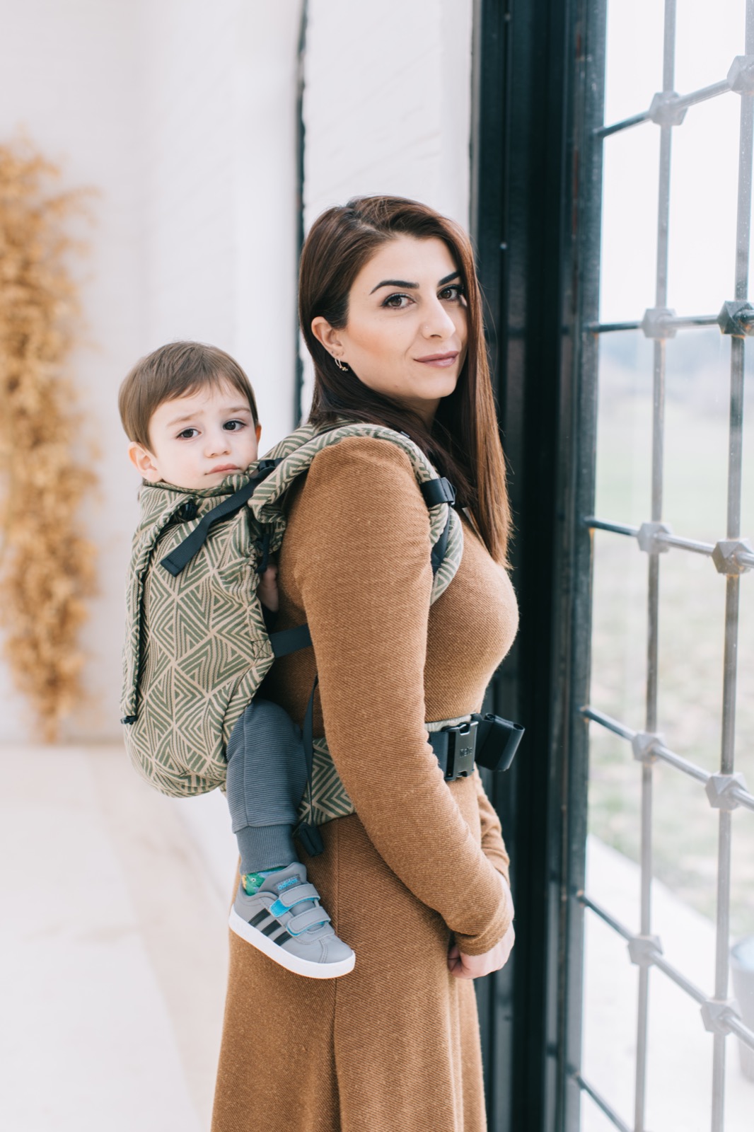 Kangura portabebés Mochila Evolutiva Portabebé Neko Smart Toddler Cedro (Algodón orgánico)